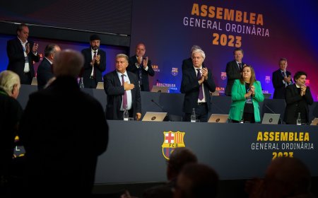 Laporta disimula los números y mira a Madrid