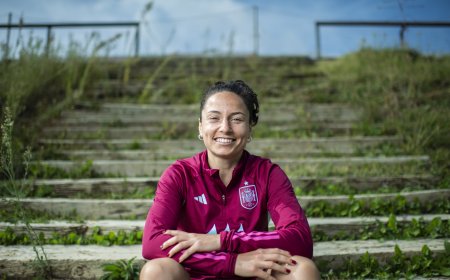 Ivana Andrés, futbolista de la selección: “Lo que más me enorgullece es haber ido todas a una”