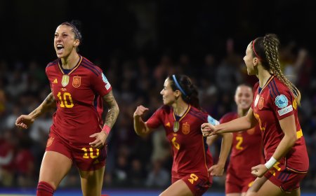 Jenni Hermoso vuelve a lo grande para descoser a Italia