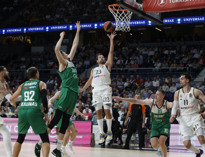 Madrid y Barça suman en la Euroliga