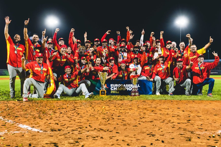 El éxito del béisbol español vino de América: tras 68 años, así ganó la selección otro título europeo