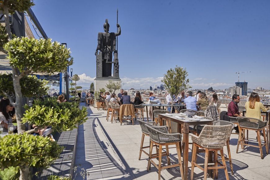 Planes perfectos para disfrutar de la buena vida en Madrid: una merienda, una azotea y un spa