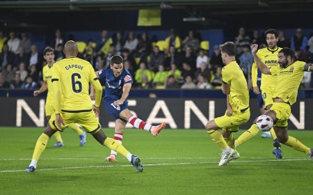 El Athletic arrasa, pero acaba pidiéndole la hora al Villarreal