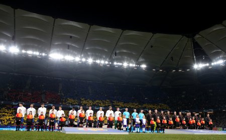 Shakhtar - Barcelona, en directo | El Barça arranca el partido con dominio de la posesión