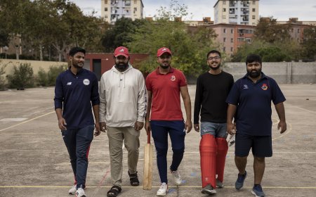 Las penurias de la selección española de críquet: de la pista de cemento al bronce europeo