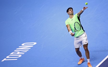 Alcaraz - Rublev, en directo | Alcaraz necesita ganar para mantenerse con vida en la Copa de Maestros
