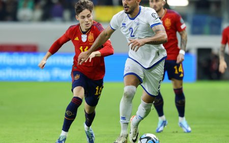 Chipre - España, en directo | De la Fuente: “La lesión de Mikel [Oyarzabal] nos ha sacado del partido”