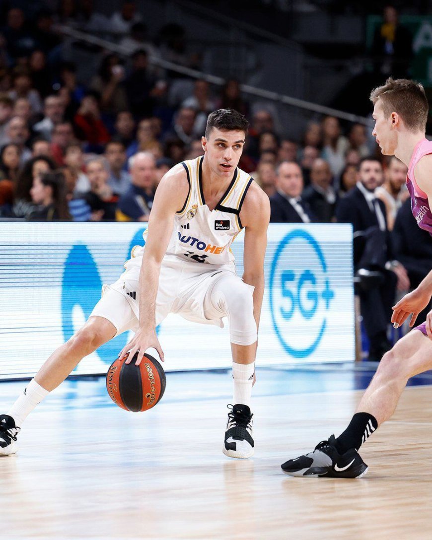 Carlos Alocén vuelve a jugar con el Real Madrid 651 días después de su lesión
