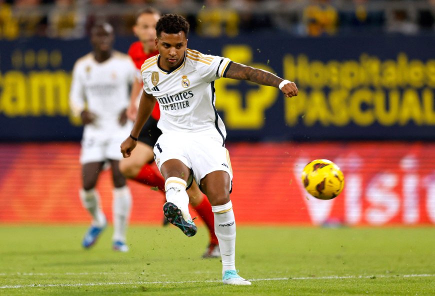 Cádiz - Real Madrid, en directo | Rodrygo adelanta a los blancos con un golazo