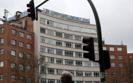 Los centros públicos de FP de Madrid, “desesperados” por la falta de prácticas sanitarias para sus alumnos