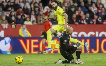 El VAR salva al Sevilla y frustra al Villarreal