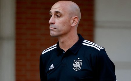 La Federación inglesa acusa a Rubiales de conducta inapropiada con al menos dos de sus jugadoras tras la final del Mundial