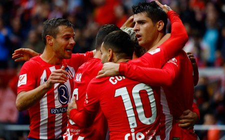 Triunfo agónico del Atlético ante el Almería tras un desplome alarmante