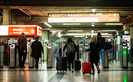 Una nueva avería en Cercanías de Madrid provoca que los pasajeros hayan estado hasta una hora parados