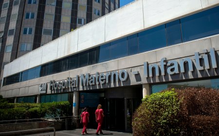 Cesado el jefe de la UCI pediátrica del hospital La Paz, acusado de acoso laboral por médicos de su unidad