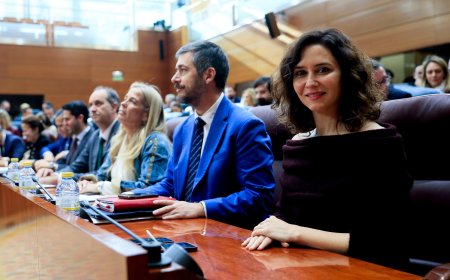 La Justicia de Madrid permite a Ayuso ocultar su expediente académico