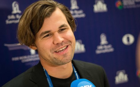 Carlsen gana su 5º oro en la modalidad rápida y el 16º en total