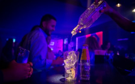 De las macrofiestas de 12.000 personas a una Nochevieja rural: España se prepara para inaugurar el 2024