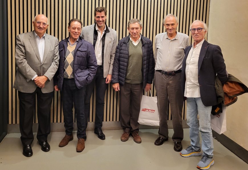 La herida de los ‘nueve del Don Quijote’ que la federación de atletismo sancionó se cierra 50 años después