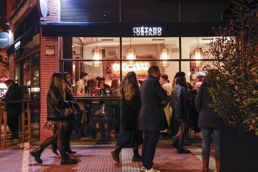 Nadie corta la fiesta en Ponzano: 78 bares, uno cada 13 metros