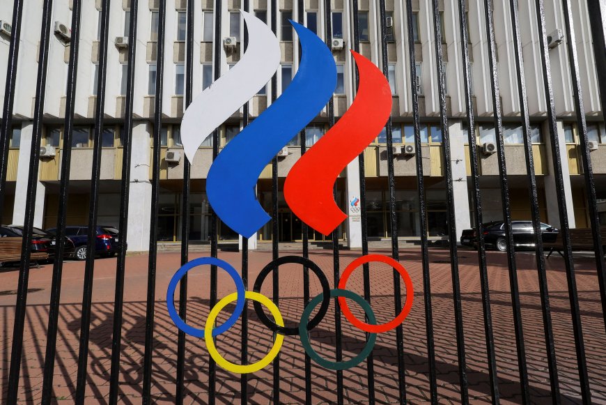El COI permite competir a 11 deportistas rusos y bielorrusos en París 2024 si no apoyan abiertamente la invasión de Ucrania