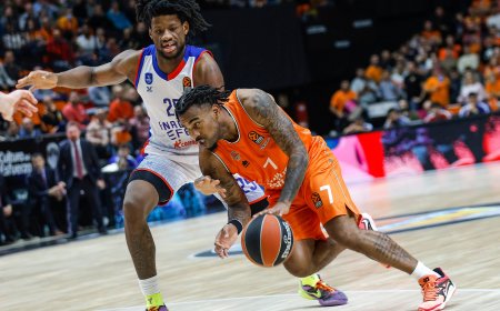 El Valencia y el Baskonia comienzan el año con victorias