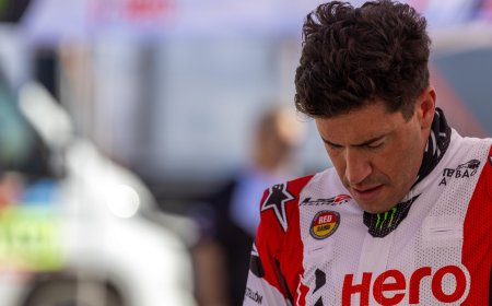 Las caídas persiguen al irreductible Joan Barreda en el Dakar
