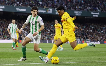 Betis - Barcelona, en directo | Ferran adelanta al Barça en el Benito Villamarín