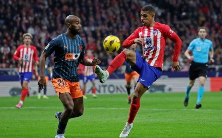 Atlético de Madrid - Valencia, en directo | Samu Lino adelanta al Atleti poco antes del descanso