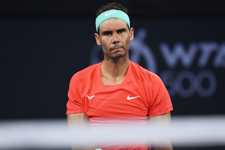Thompson se le hace largo a Nadal