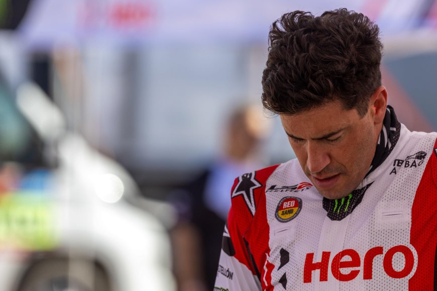 Las caídas persiguen al irreductible Joan Barreda en el Dakar: “He dado un par de vueltas con la moto, me la he pegado fuerte”