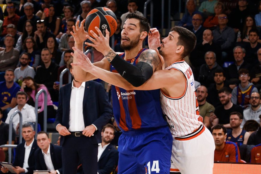 El Barcelona sufre para ganar al Olympiacos