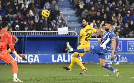 El Barça pega mejor que el Alavés
