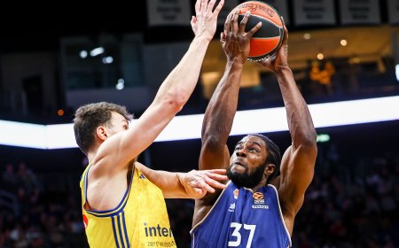 Semi Ojeleye, el músculo del Valencia de baloncesto