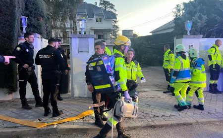Mueren dos ancianas y otra se encuentra en estado crítico tras el incendio en una residencia en Madrid
