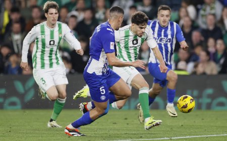 El Betis echa de menos a Isco y se atasca ante el Alavés