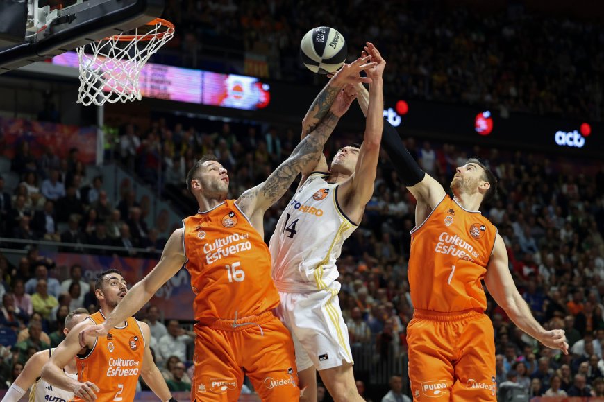 El Madrid juega con el Valencia y vuelve a la final de la Copa del Rey