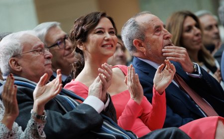 El PP de Ayuso ficha al exsocialista Joaquín Leguina como consejero de la Cámara de Cuentas con un sueldo de 100.556,52 euros