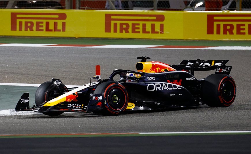GP Baréin, en directo | Verstappen lidera la carrera, seguido por Pérez y Sainz