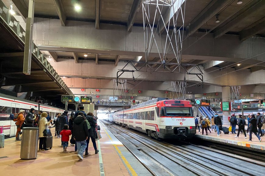 Una avería en Atocha causa grandes demoras y cambios en el servicio en el tramo sur de Cercanías Madrid