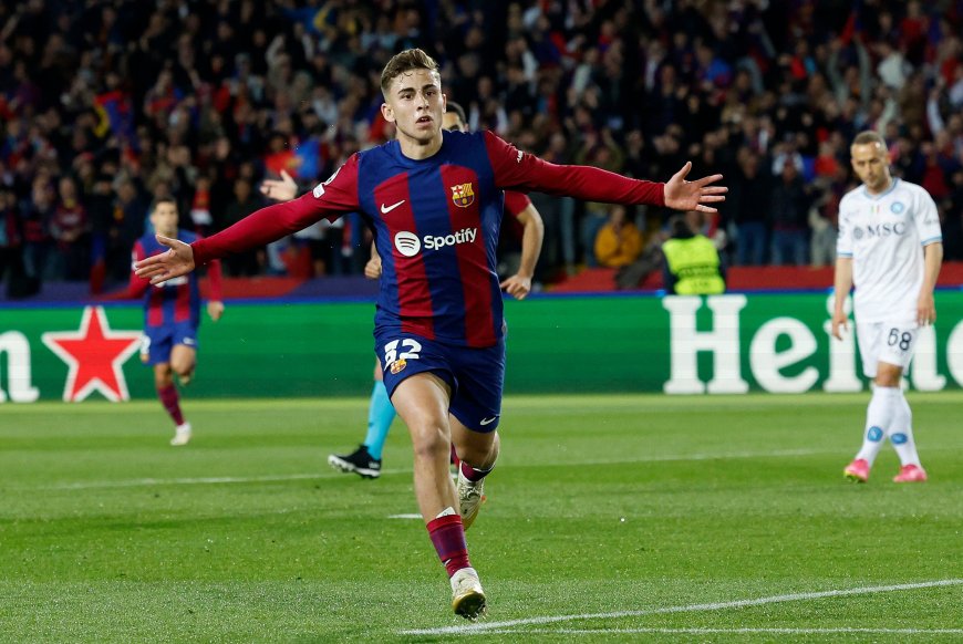 Barcelona - Nápoles, en directo | Al descanso, el Barça vence al Nápoles en Montjuïc (2-1)