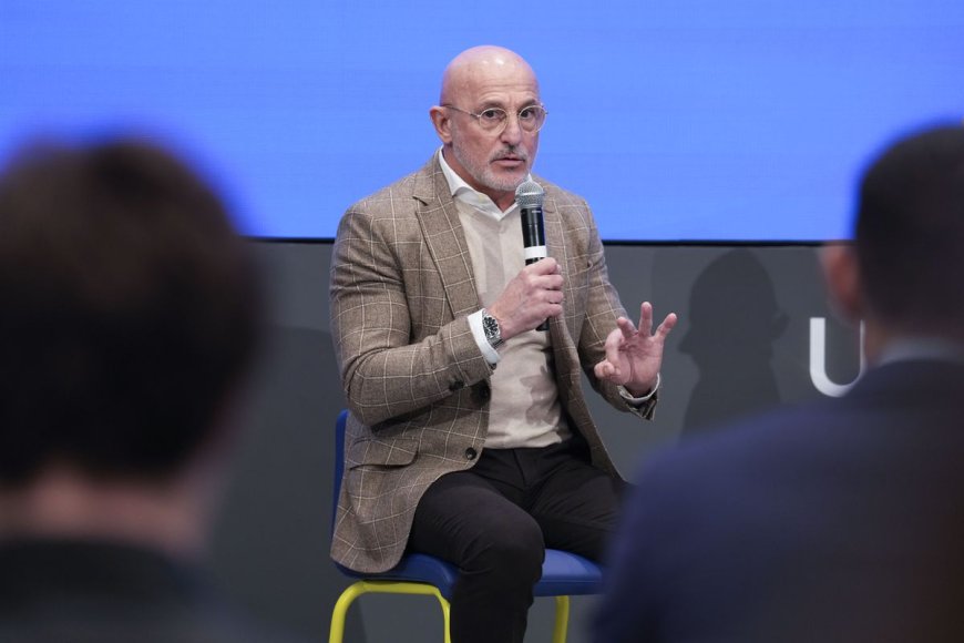 De la Fuente: “No llamo a Brahim porque el 9 de marzo renuncia a jugar con España”