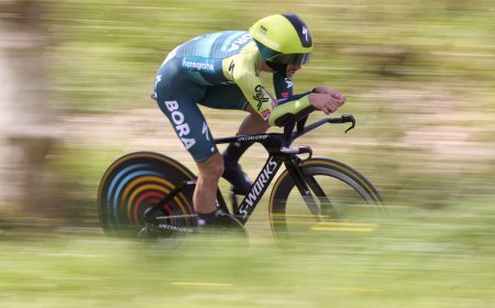 Primoz Roglic, primer líder de la Itzulia tras ganar la contrarreloj de Irún