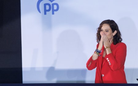 El “triángulo del amor” de los Díaz Ayuso con el sector sanitario: “Se repite un mismo patrón siempre”