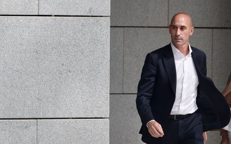Historia de una trama mal avenida: “Rubiales está como una puta cabra”