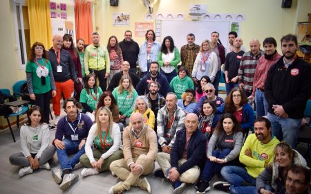 Encierro en un colegio en Rivas tras la ruptura de las negociaciones con Educación