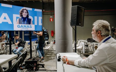 Más Madrid reclama al PP que reconsidere su veto a que Miguel Ángel Rodríguez explique en la Asamblea sus presiones a periodistas