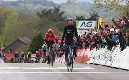 Stephen Williams, ganador inesperado de una Flecha Valona infernal