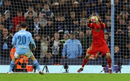 Lunin, premio al empollón de la clase