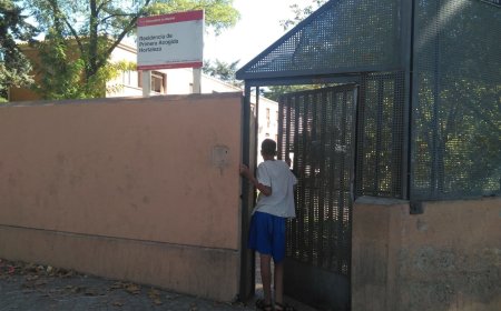 “No tenemos medicación para aliviarle”: la queja por la lenta llegada de medicinas al centro de menores de Hortaleza